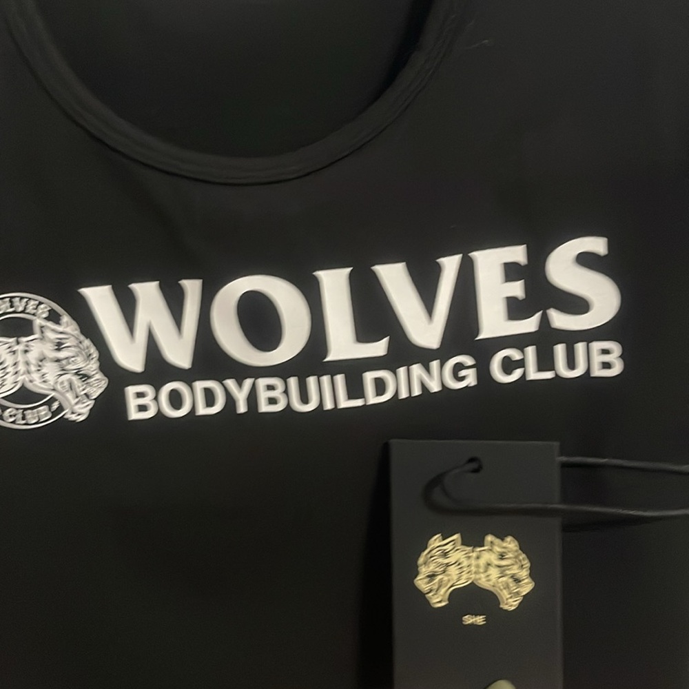 Darc Sport Black Short Sleeve Cropped Tee - Picture 4 of 4